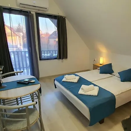 게스트하우스 Sipos Vendeg Es Apartmanhaz *