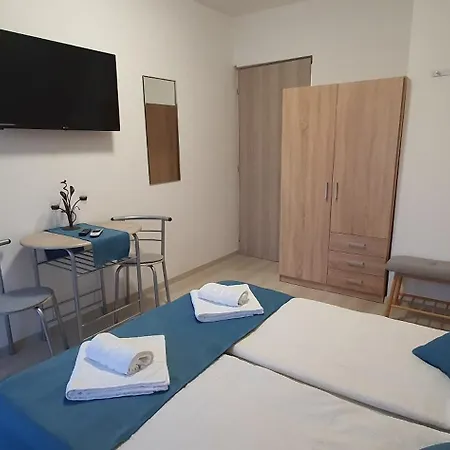 게스트하우스 Sipos Vendeg Es Apartmanhaz *