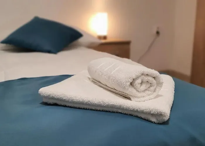 Sipos Vendeg Es Apartmanhaz