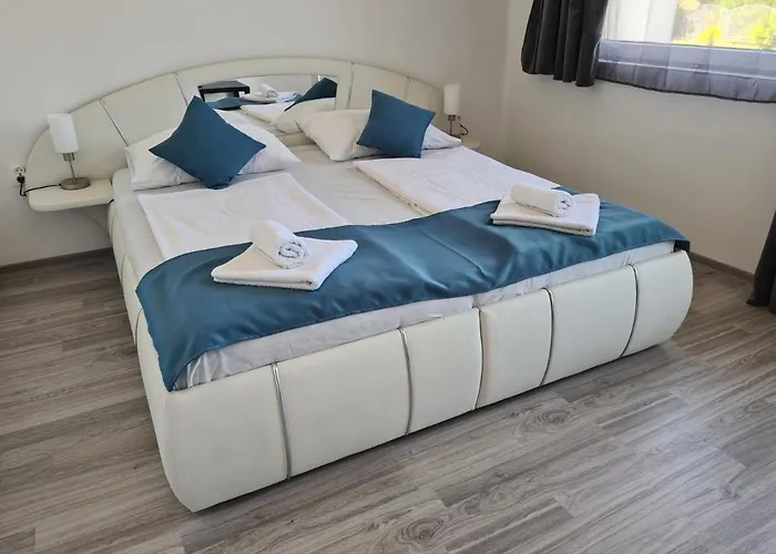 Sipos Vendeg Es Apartmanhaz Guest house