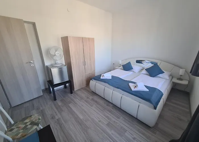 Guest house Sipos Vendeg Es Apartmanhaz