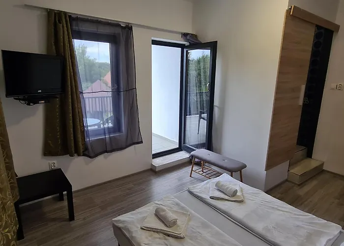 招待所 Sipos Vendeg Es Apartmanhaz Balatongyörök