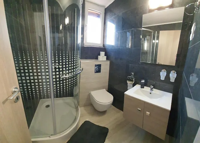 Sipos Vendeg Es Apartmanhaz Balatongyorok